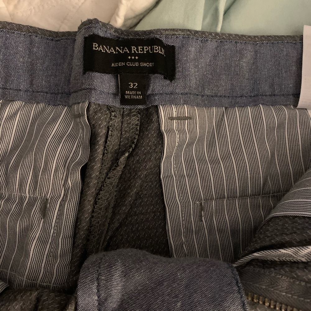 Banana republic men’s shorts